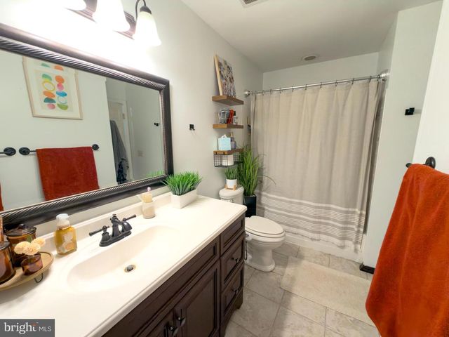 9611 STIRLING BRIDGE DR, Columbia, MD 21046