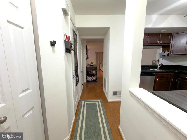 9611 STIRLING BRIDGE DR, Columbia, MD 21046