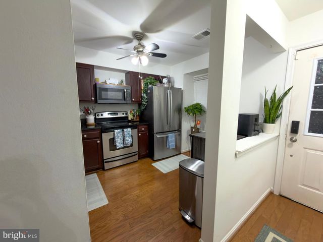 9611 STIRLING BRIDGE DR, Columbia, MD 21046