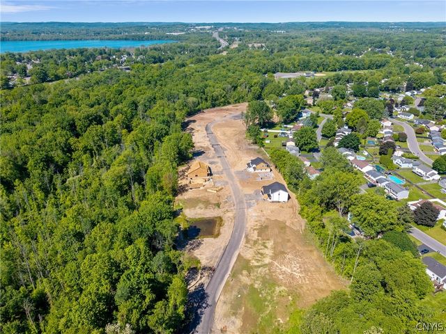 140 Arabica Lane, Salina, NY 13090