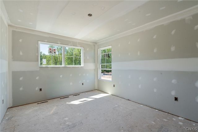 140 Arabica Lane, Salina, NY 13090