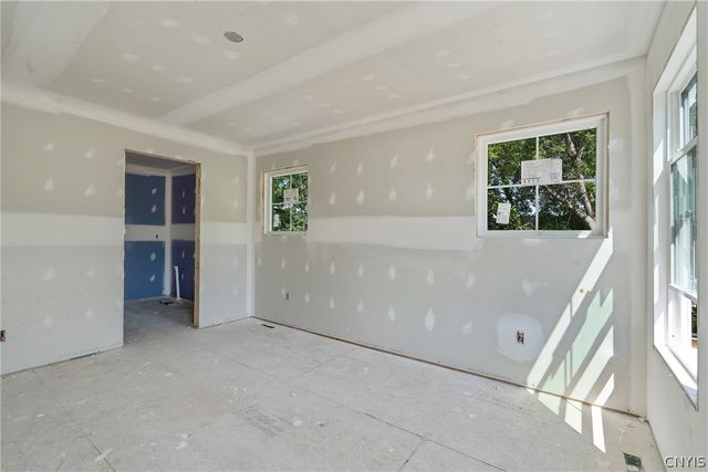 140 Arabica Lane, Salina, NY 13090