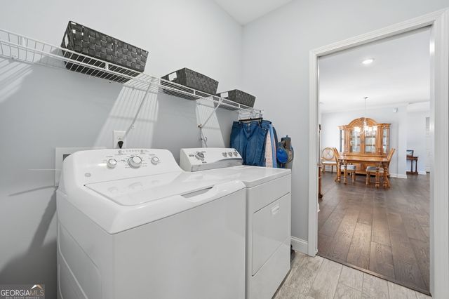 386 N Victoria Road, Woodstock, GA 30189