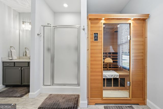 386 N Victoria Road, Woodstock, GA 30189