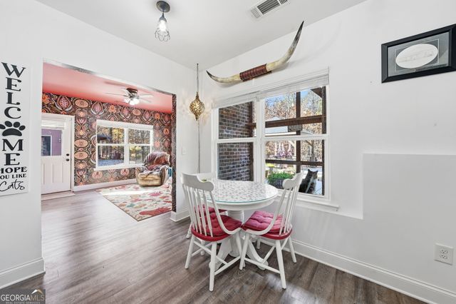 386 N Victoria Road, Woodstock, GA 30189