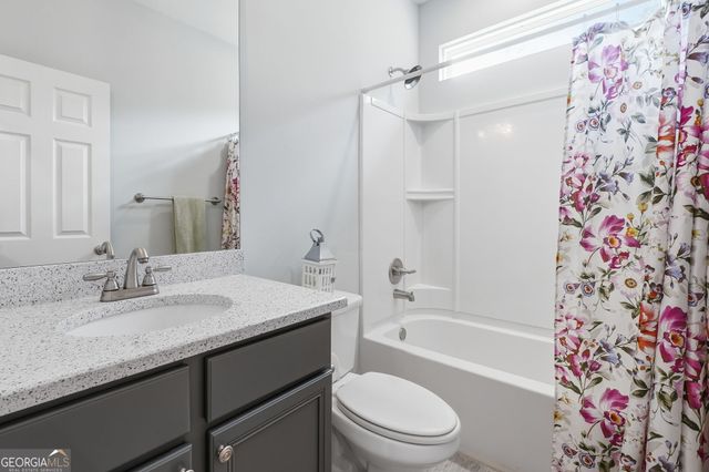 386 N Victoria Road, Woodstock, GA 30189