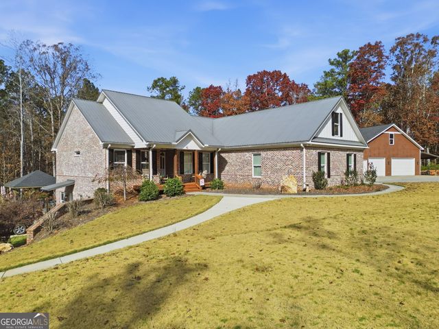 386 N Victoria Road, Woodstock, GA 30189
