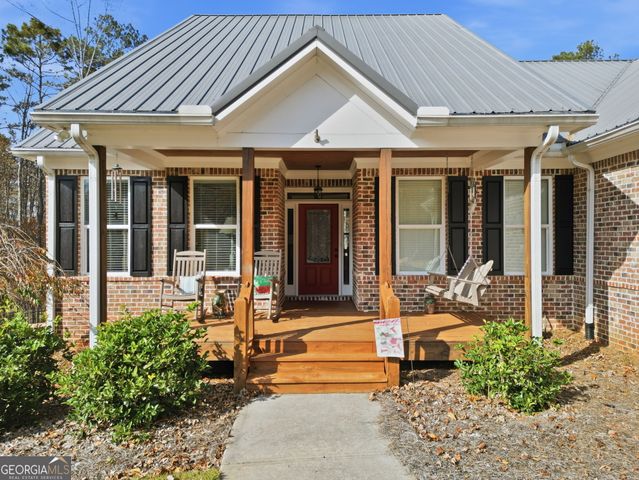 386 N Victoria Road, Woodstock, GA 30189