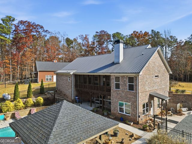 386 N Victoria Road, Woodstock, GA 30189