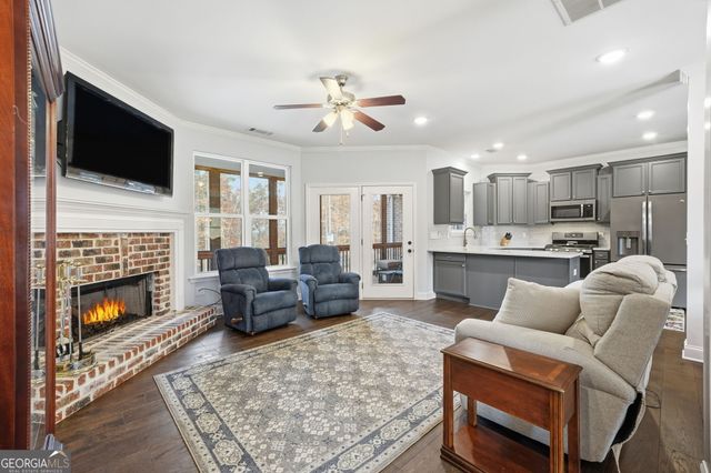 386 N Victoria Road, Woodstock, GA 30189