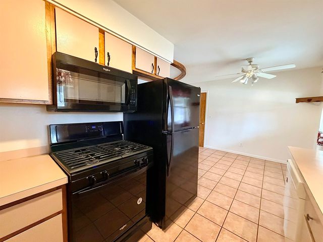 2984 Thunderbird Drive, Bay City, MI 48706