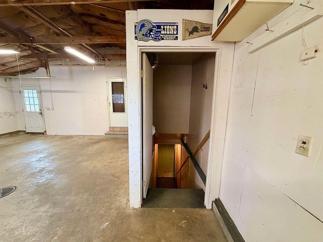 2984 Thunderbird Drive, Bay City, MI 48706