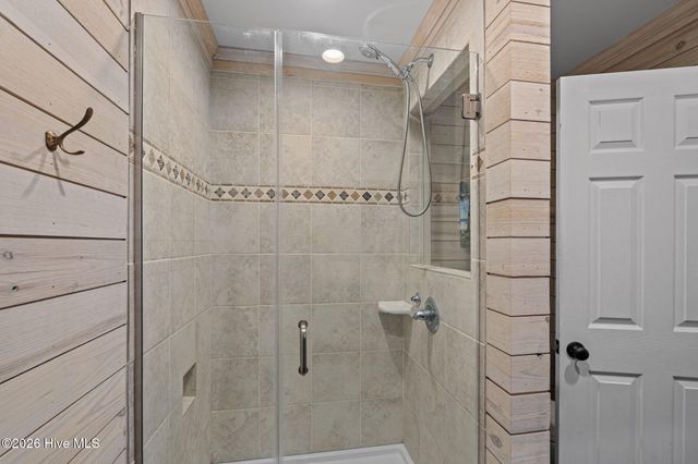 213 Pensacola Avenue, Morehead City, NC 28557