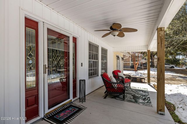 213 Pensacola Avenue, Morehead City, NC 28557