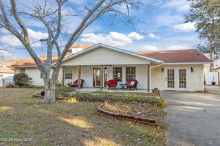 213 Pensacola Avenue, Morehead City, NC 28557