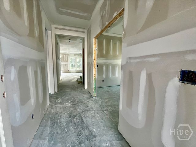 154 Glendale Circle, Richmond Hill, GA 31324