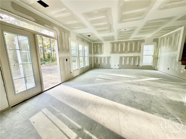 154 Glendale Circle, Richmond Hill, GA 31324