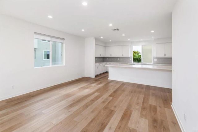 6140 Colt Place 104, Carlsbad, CA 92009