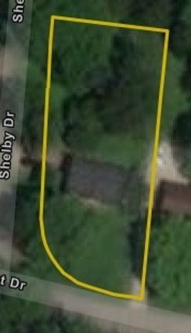 2051 Shelby Dr, Clarksville, TN 37043