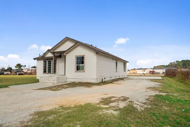 1294 County Road 5100, Cleveland, TX 77327
