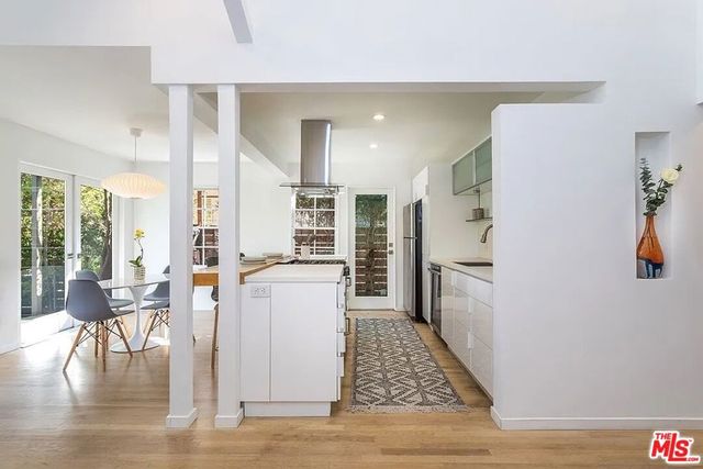 3539 Greenwood Avenue, Los Angeles, CA 90066