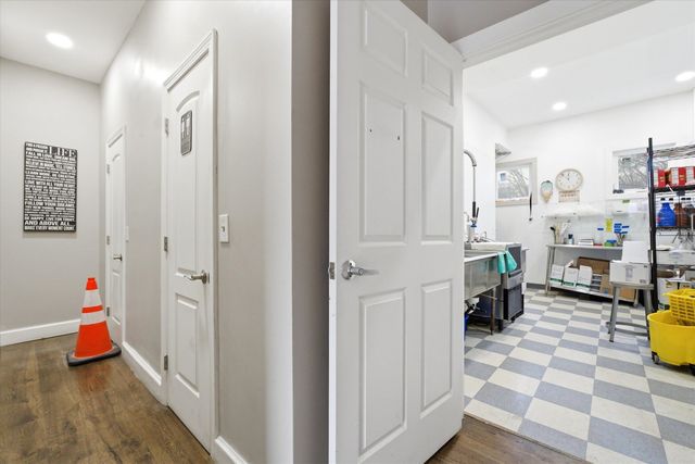 123 Union Square, Milford, NH 03055