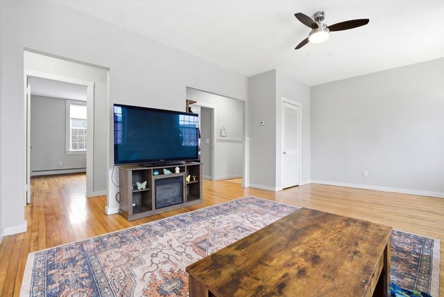 123 Union Square, Milford, NH 03055