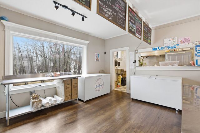 123 Union Square, Milford, NH 03055