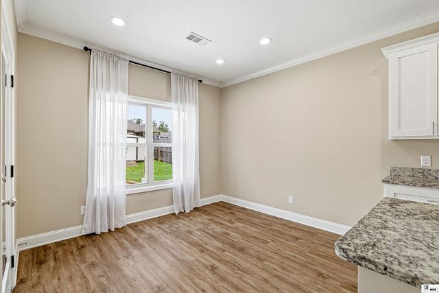 300 YELLOW PINE DRIVE, Calhoun, LA 71225
