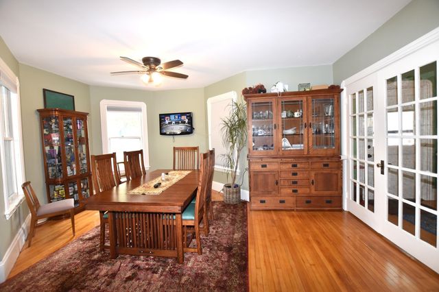 10 Holly St, Watertown, MA 02472