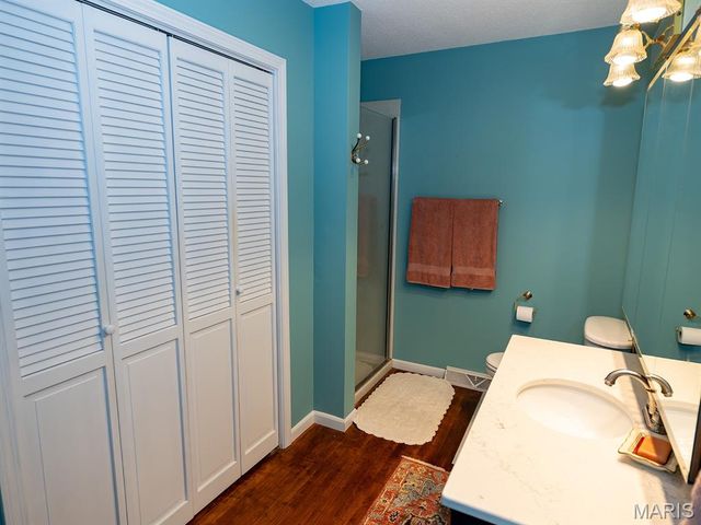 6 Riverpoint Road, Hannibal, MO 63401