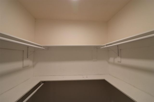 4828 Alta Oaks Lane, The Colony, TX 75056