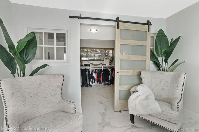 2918 WOODBINE Drive, Waterford Twp, MI 48328