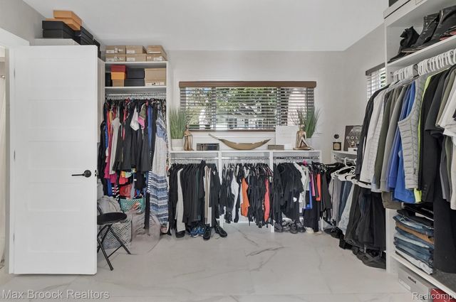 2918 WOODBINE Drive, Waterford Twp, MI 48328