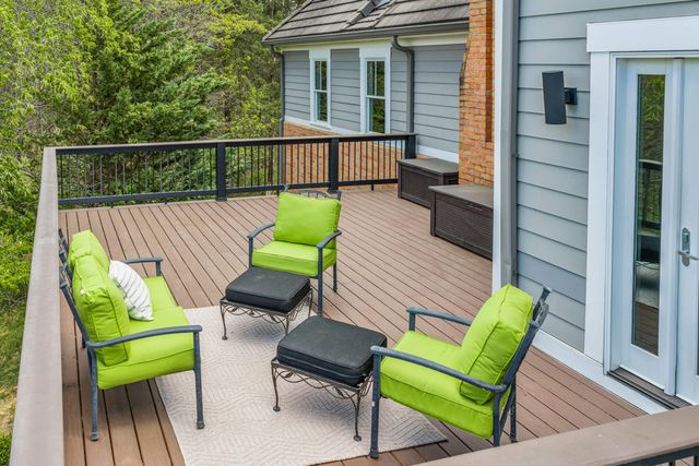 344 Stonelea DR, Troutville, VA 24175