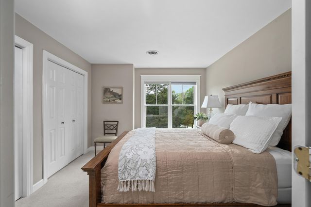 344 Stonelea DR, Troutville, VA 24175