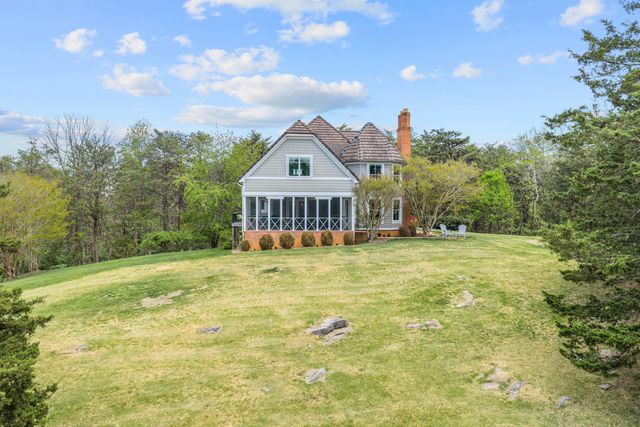 344 Stonelea DR, Troutville, VA 24175