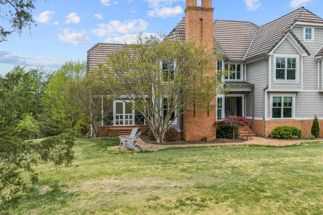 344 Stonelea DR, Troutville, VA 24175