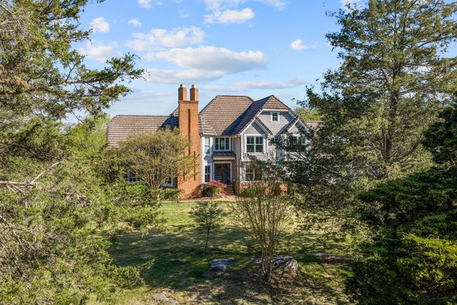 344 Stonelea DR, Troutville, VA 24175