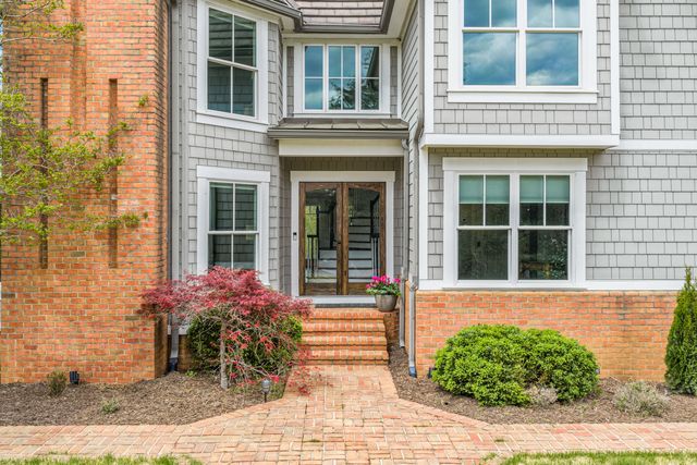 344 Stonelea DR, Troutville, VA 24175