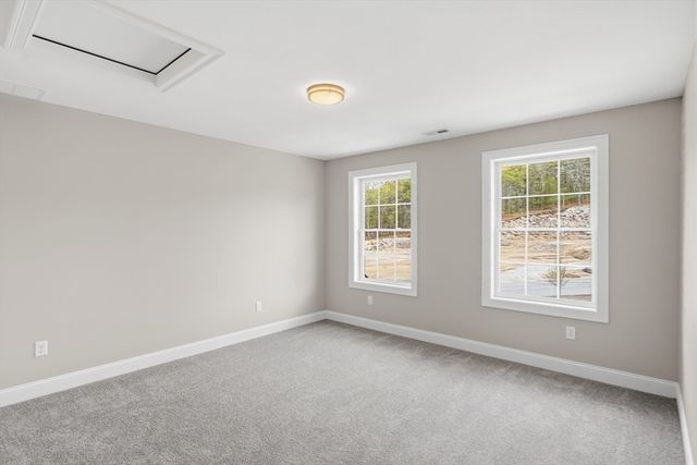52 Daniel Rd, Derry, NH 03038