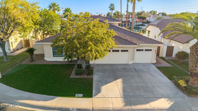 2111 E GONDOLA Lane, Gilbert, AZ 85234