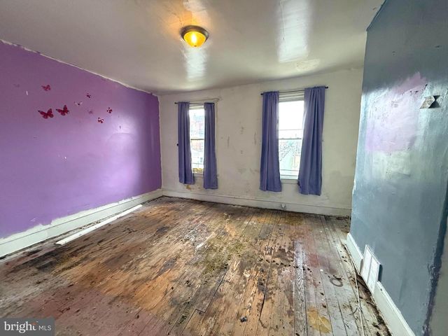6136 VINE ST, Philadelphia, PA 19139