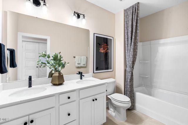 5201 Boylston Drive, Fuquay Varina, NC 27526