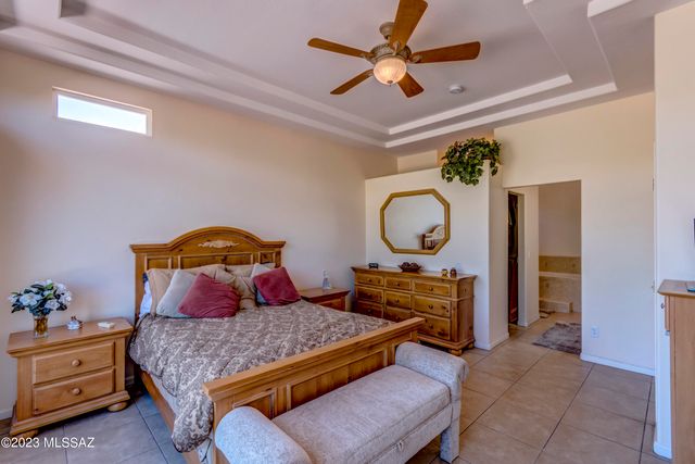 5058 W Desert Chicory Place, Marana, AZ 85658