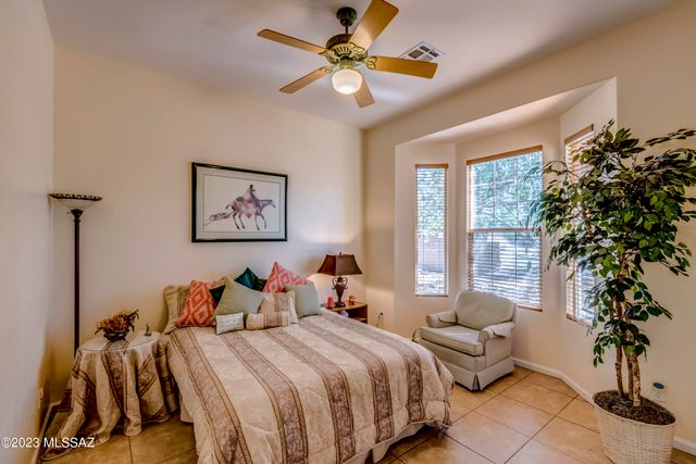 5058 W Desert Chicory Place, Marana, AZ 85658