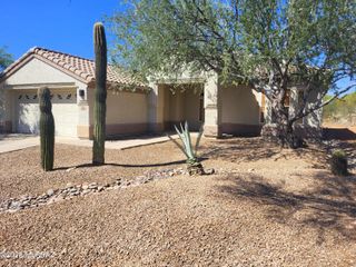 5058 W Desert Chicory Place, Marana, AZ 85658