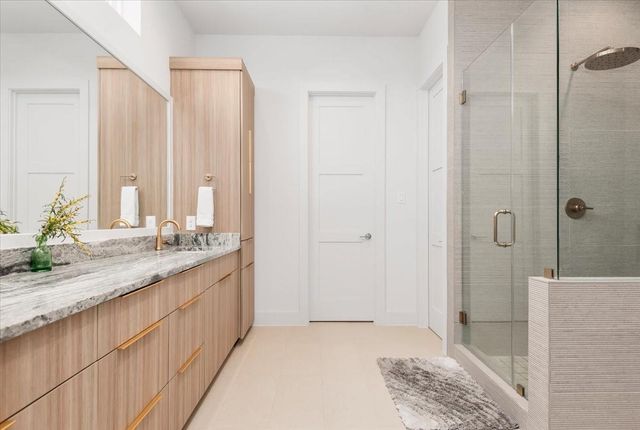 5203 Texas Street, Houston, TX 77011