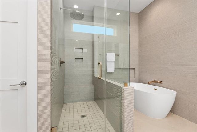 5203 Texas Street, Houston, TX 77011