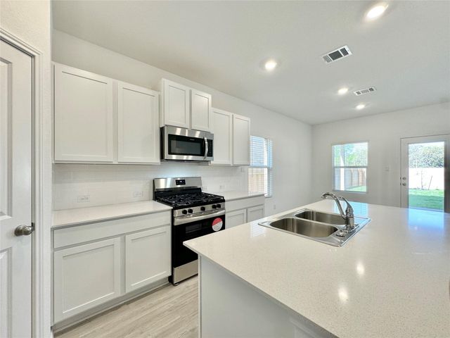 1316 Acorn Oak DR, Georgetown, TX 78628